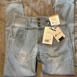 Sahara premium denim jeans. Light wash. Size 13.